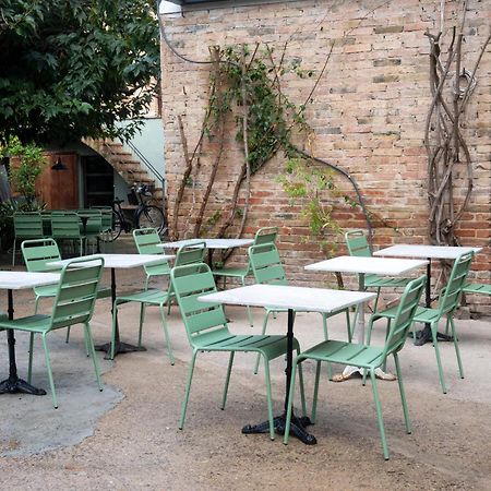 Flora Bed and Breakfast Μπανιόλες Εξωτερικό φωτογραφία