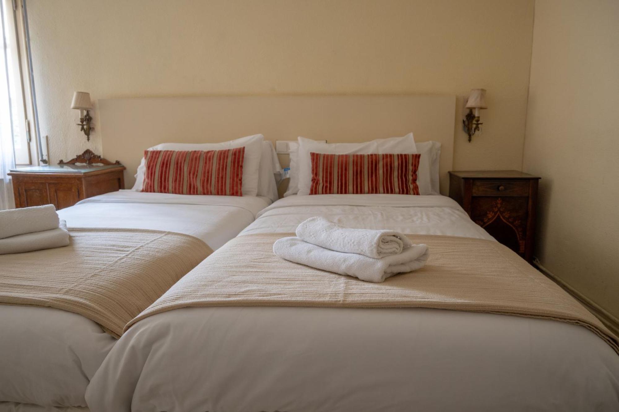 Flora Bed and Breakfast Μπανιόλες Εξωτερικό φωτογραφία