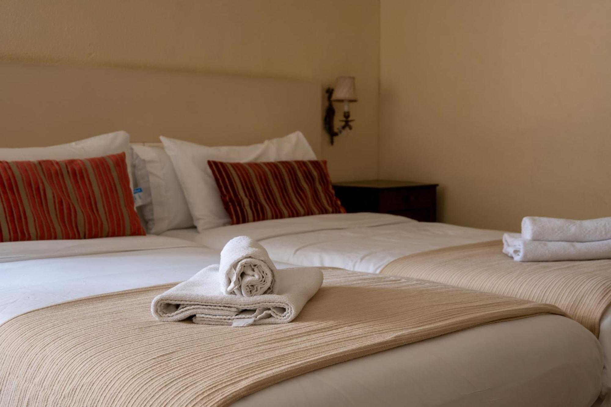 Flora Bed and Breakfast Μπανιόλες Εξωτερικό φωτογραφία